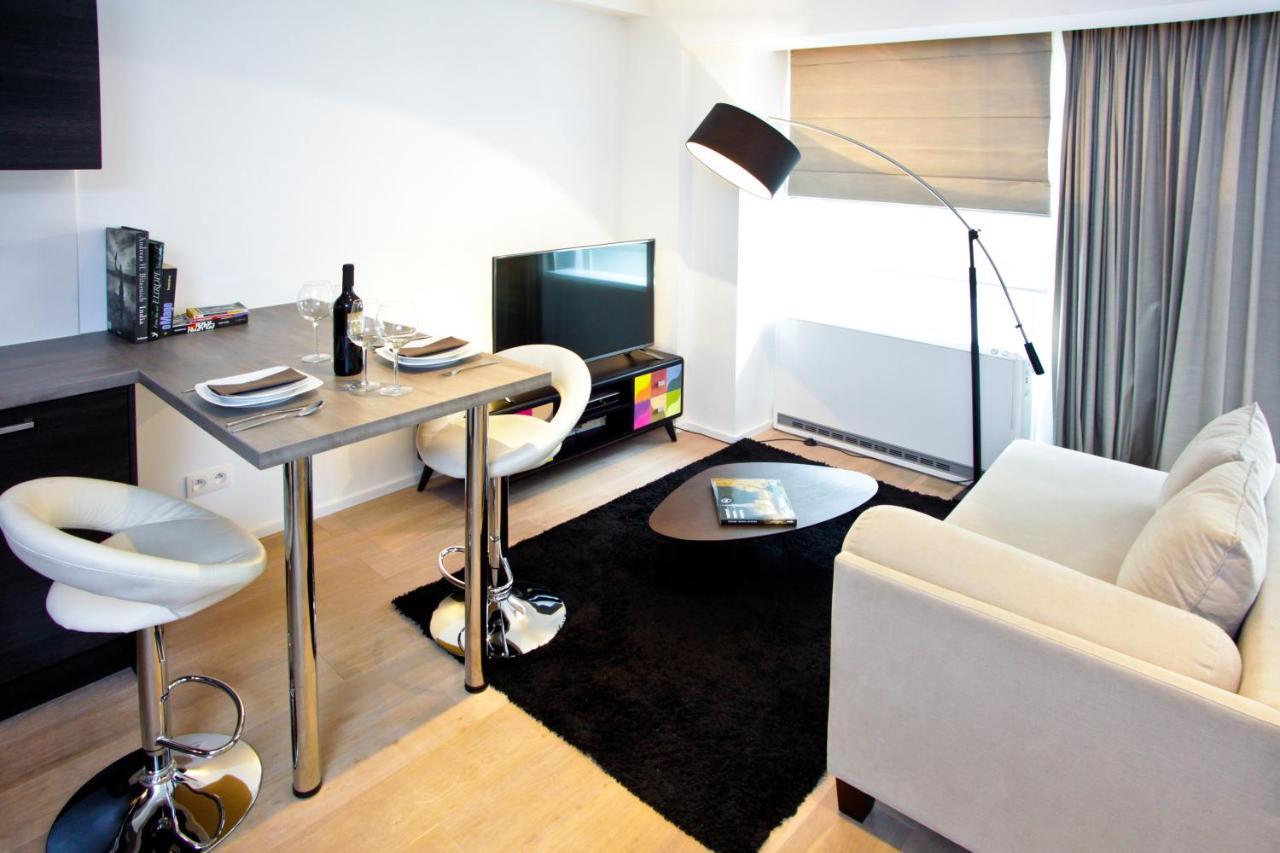 Flat Moliere Apartamento Bruxelas Exterior foto